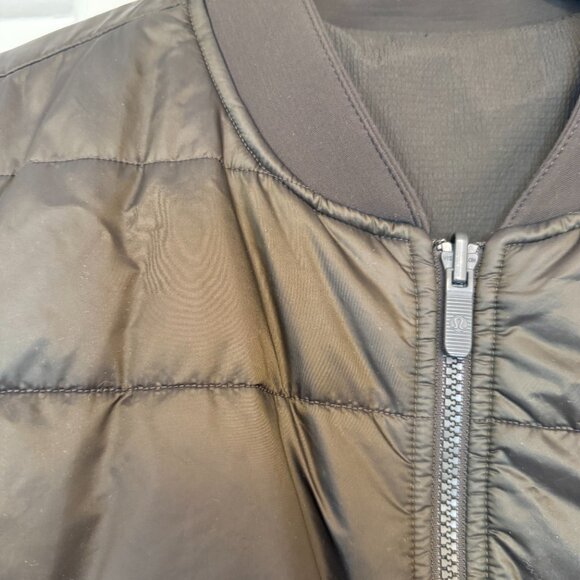 lululemon women's reversible bomber jacket - Picture 6 of 6